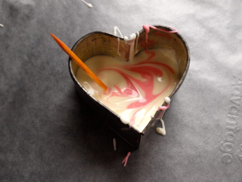 Easy Valentine's Candy Recipe - createwithclaudia.com