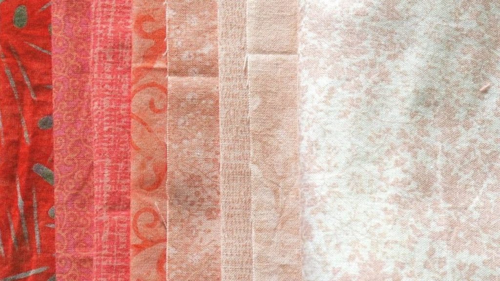Ombré (Gradient) Quilt-As-You-Go Table Runner Tutorial - createwithclaudia.com