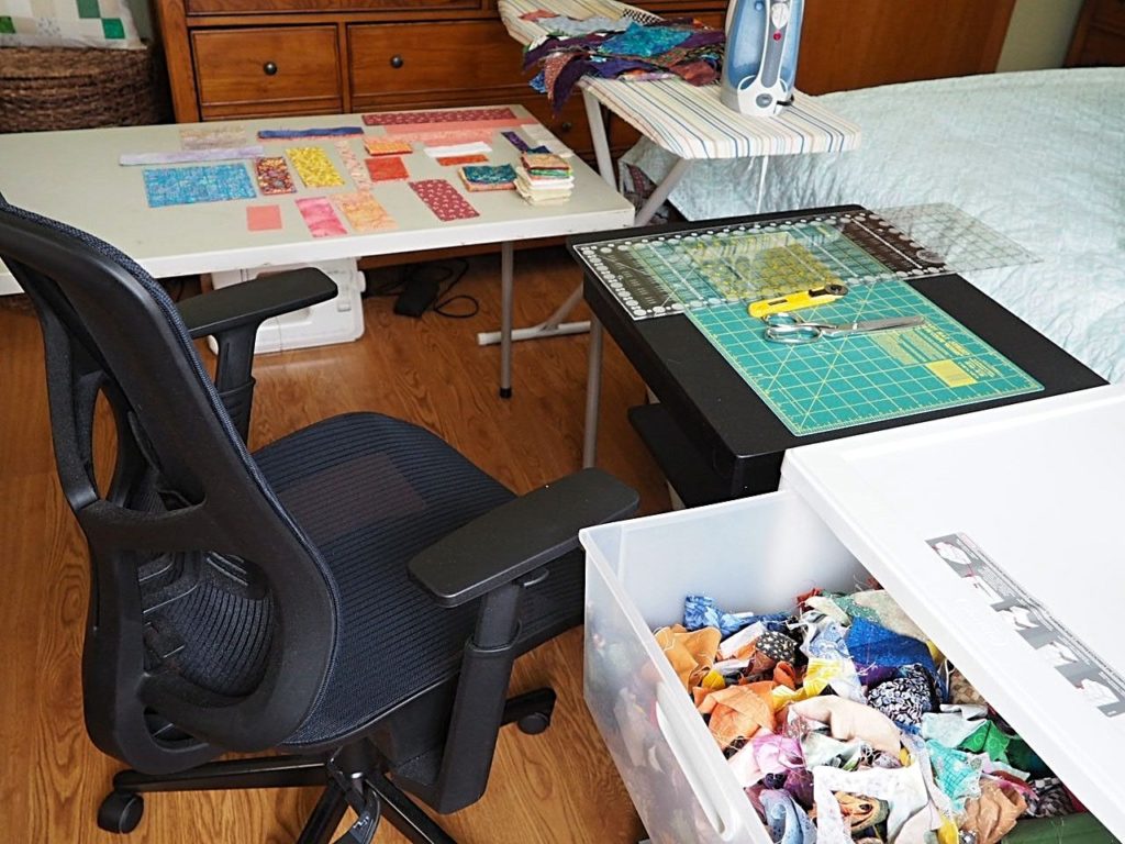 Best way to organize scrap fabric - createwithclaudia.com - #quilting #sewing