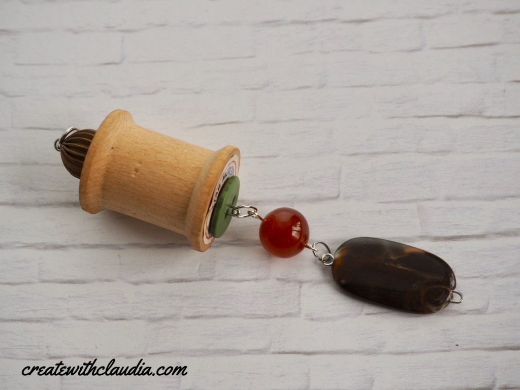 Vintage Wooden Spool and Bead Pendant Jewelry Making Tutorial - createwithclaudia.com