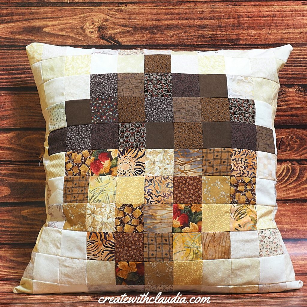 Pixelated Acorn Pillow Pattern