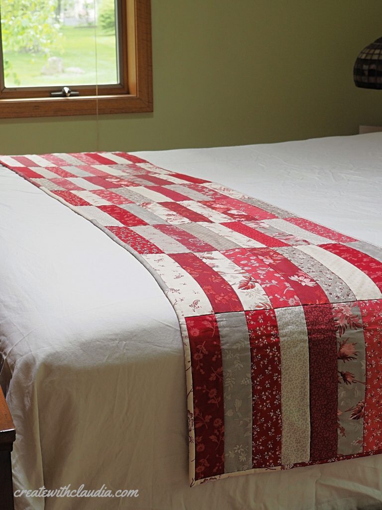 Jelly Roll Pattern - Turn 1 jelly roll into a table and bed runner with this easy pattern