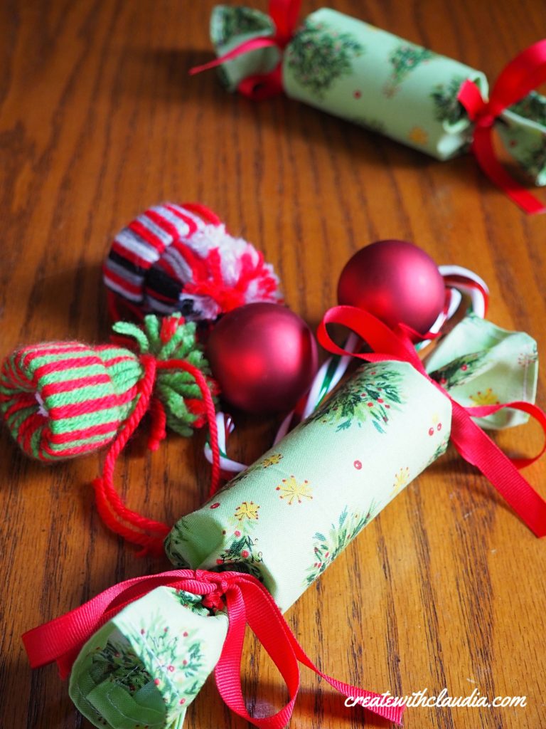 How to Make a Fabric Christmas Cracker