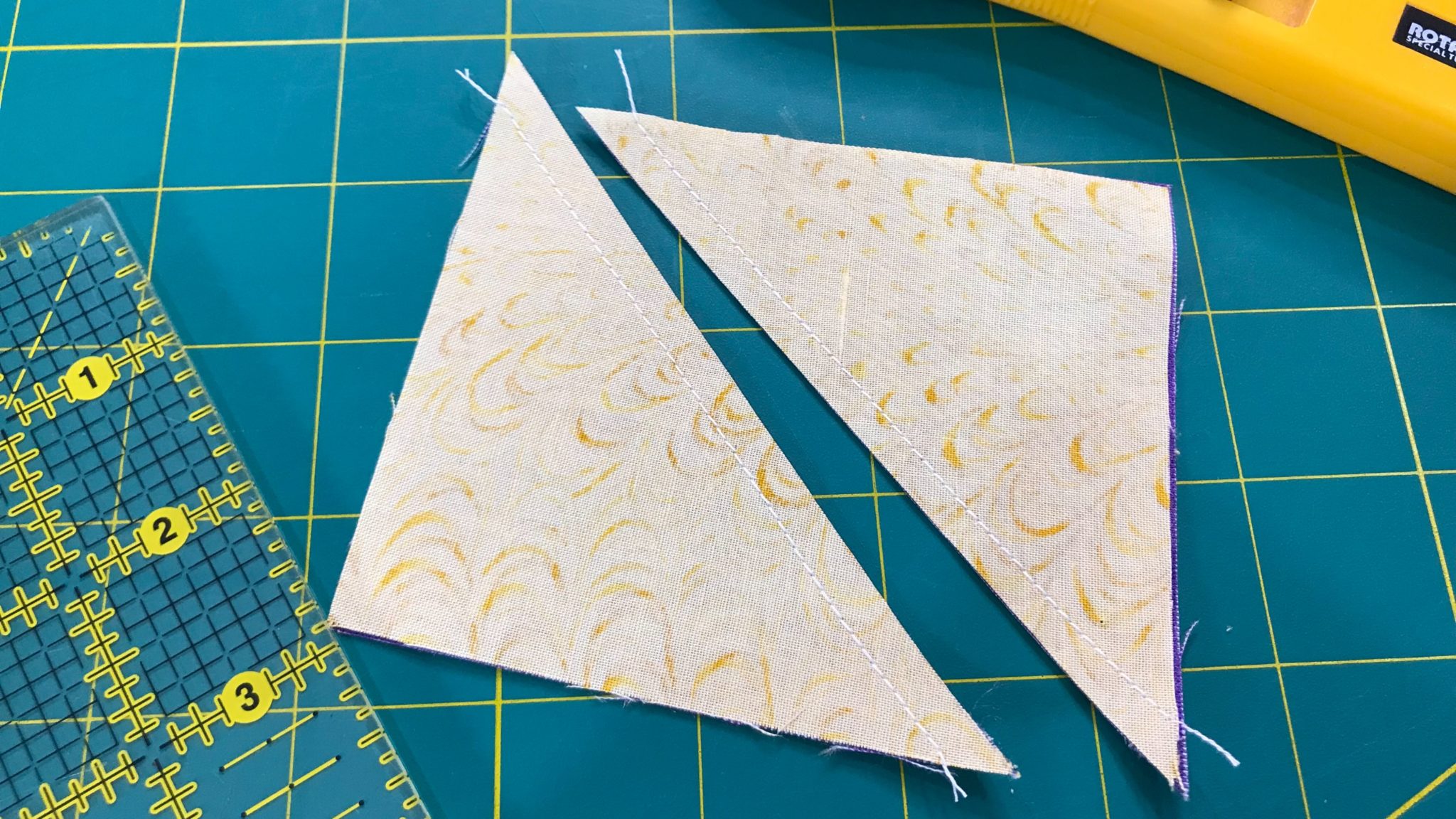 How to Make a Large Sawtooth Star in a Star Quilt Block Create with