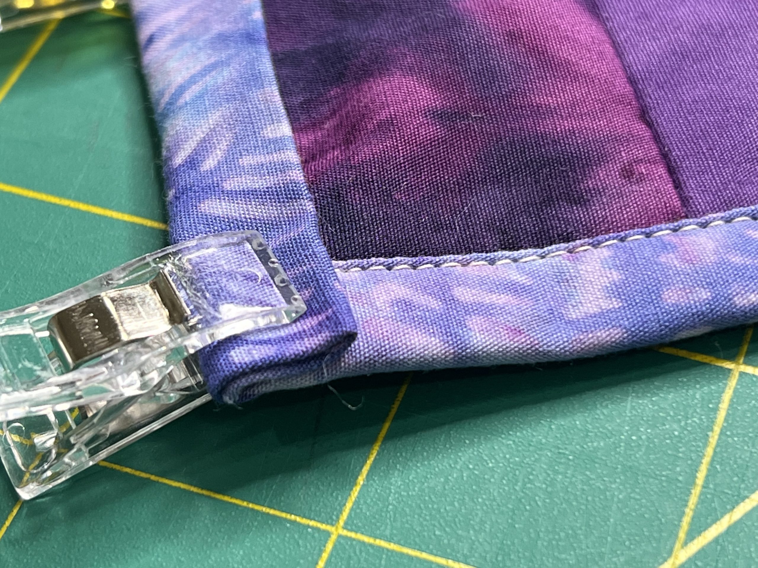How to Make Self Binding Quilt as You Go Gradient Placemats Create